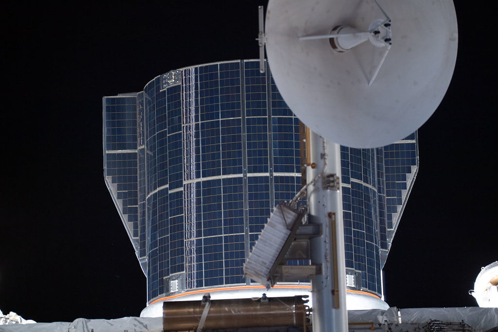 The solar panel-covered trunk of the SpaceX Cargo Dragon